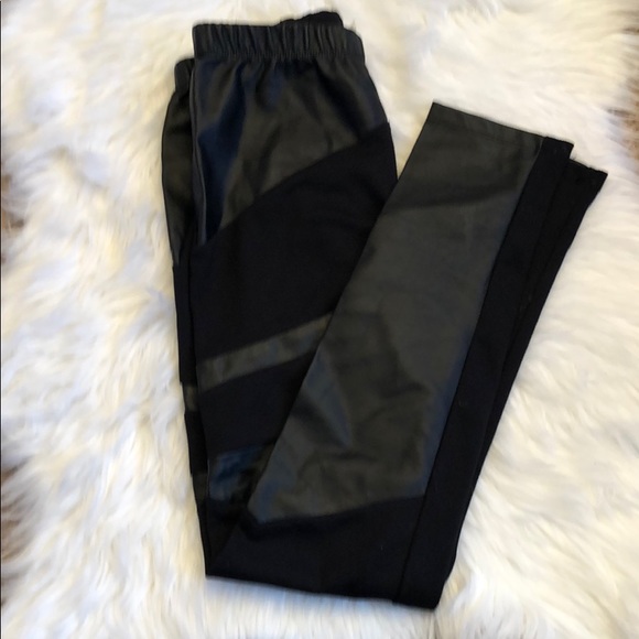 GIFTED 🎁 - Picture 4 of 8